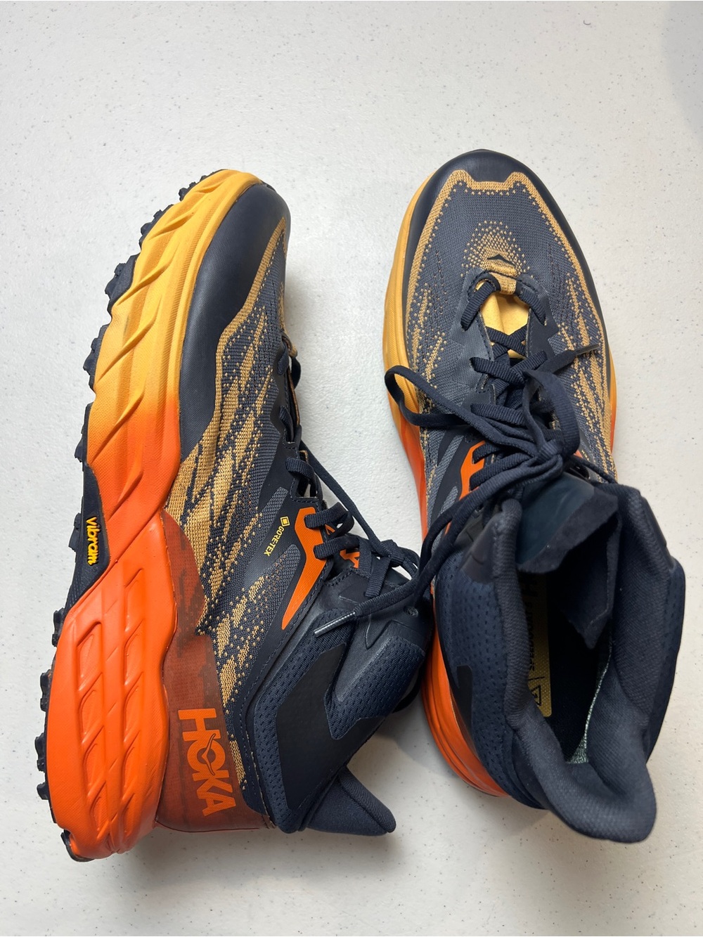 HOKA Speedgoat 5 Mid GTX Hiking Boots - Men's 11.5D - Picture 7 of 13